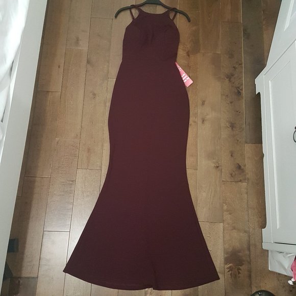 Speechless Burgundy gown dress - Size 5 - Picture 1 of 8
